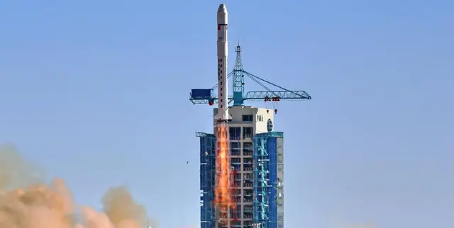 Long March 2D on the pad